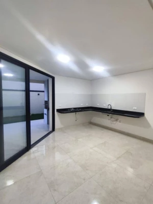 Foto 9: Belíssima Casa 3 dormitórios com Suíte