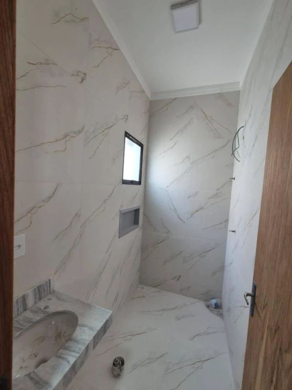 Foto 21: Belíssima Casa 3 dormitórios com Suíte