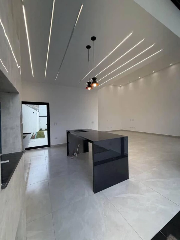 Foto 7: Casa Térrea de Alto Padrão à Venda no Condomínio Recanto Tropical – Taubaté SP