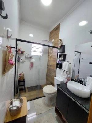 Foto 31: Belíssima Casa 3 dormitórios com Suíte e linda Área Gourmet no bairro Jardim Oásis em Taubaté SP