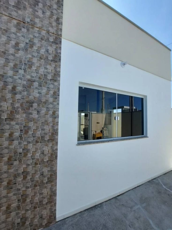 Foto 1: CASA 2 DORMITÓRIOS COM SUÍTE NOVA NO AREÃO