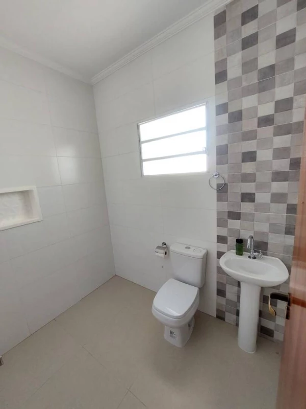 Foto 14: CASA 2 DORMITÓRIOS COM SUÍTE NOVA NO AREÃO