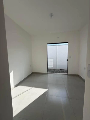 Foto 11: Casa 3 quartos com Suíte na Região do Areão