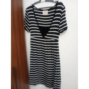 Lindo vestido com forro top muito confortável