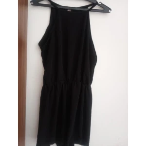 Macacão preto fino tamanho M