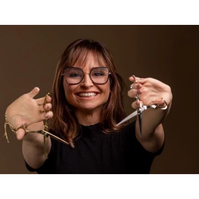 Taubaté: DESIGNER DE CORTE