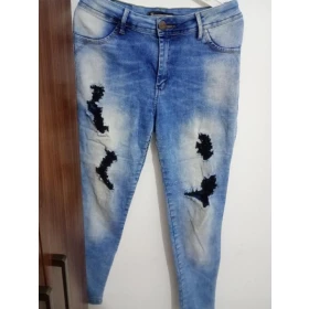 Foto Linda calça rzk tamanho 42 estilosa, 