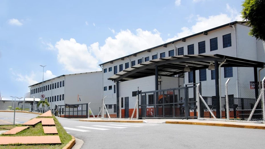 Faculdade Anhanguera oferece cursos gratuitos de verão Faculdade Anhanguera oferece cursos gratuitos de verão