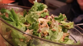 Oficina de saladas em vidro acontece nessa semana