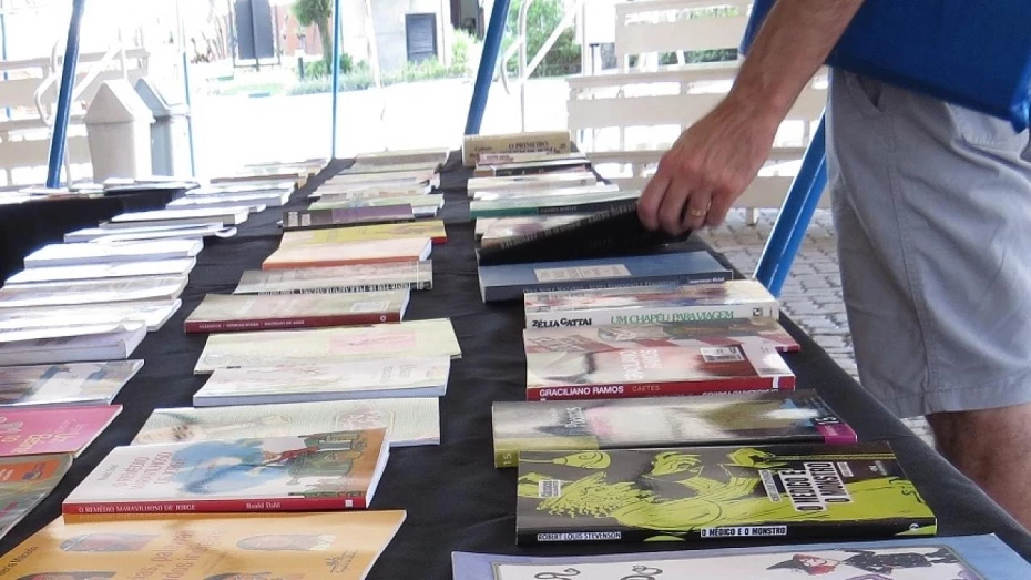 Feira e Sarau são atrações de sábado no Sesc