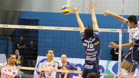 Superliga: Taubaté encara Bento Vôlei nesta quinta