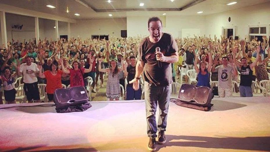 Peças teatrais e stand up são destaque no fim de semana