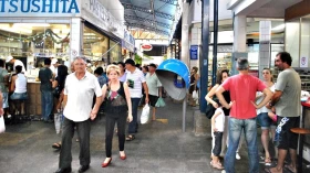 Reforma no Mercadão para limpeza fecha alguns boxes