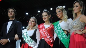 Concurso de Rainha abre oficialmente 27ª Festa Italiana de Quiririm Concurso de Rainha abre oficialmente 27ª Festa Italiana de Quiririm