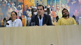 Retirada de tomadas da praça Dr. Barbosa de Oliveira gera audiência na Câmara