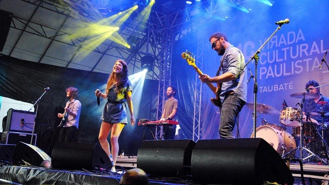 Toquinho e A Banda Mais Bonita da Cidade emocionam público da ‘Virada’
