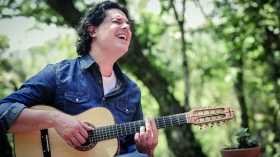Yassir Chediak apresenta último show do Territórios da Viola