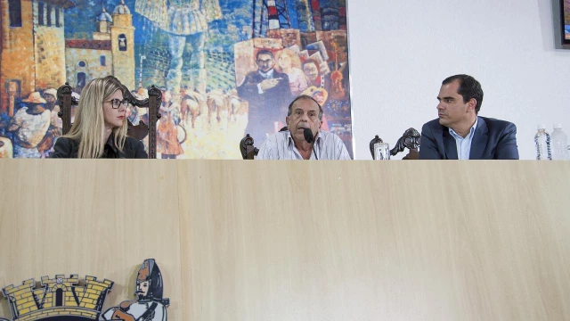 Dolores Piño falta à audiência sobre mudanças viárias