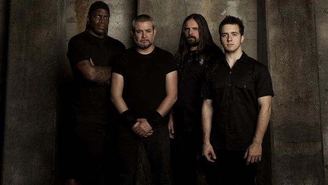 Venda de ingressos para show do Sepultura tem início nesta terça