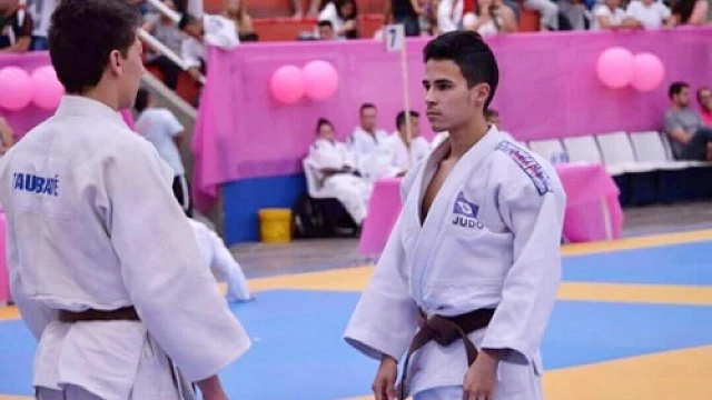 Alunos conciliam faculdade com os esportes que amam