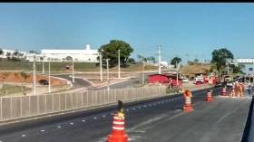 Empresa libera pista em obra realizada na Via Dutra, em Taubaté