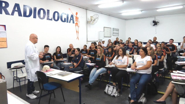 Colégio oferece cursos técnicos em agosto