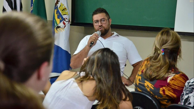 André Rocha realiza palestras sobre superação