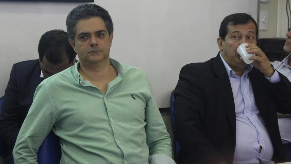Candidatura de Ortiz Junior está na mira do MP Candidatura de Ortiz Junior está na mira do MP