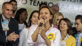 Pollyana licencia-se da Câmara para dedicar-se à eleição 