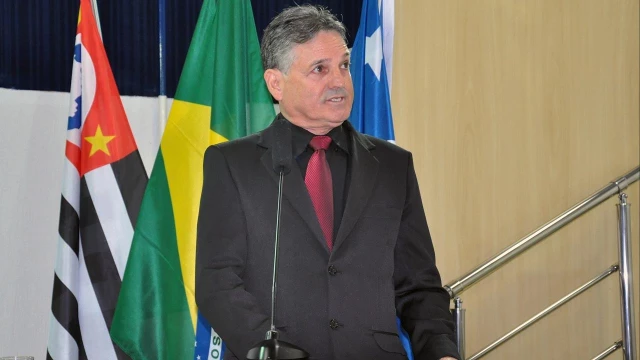 Câmara celebra dia do bancário, com críticas ao sistema financeiro