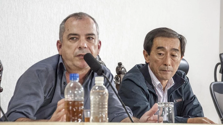 Câmara questiona Sabesp sobre qualidade da água fornecida Câmara questiona Sabesp sobre qualidade da água fornecida