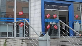 Greve dos bancos tem adesão de 50% das agências na região 