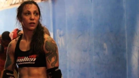 Taubateana conquista cinturão no Titan FC e aguarda convite do UFC