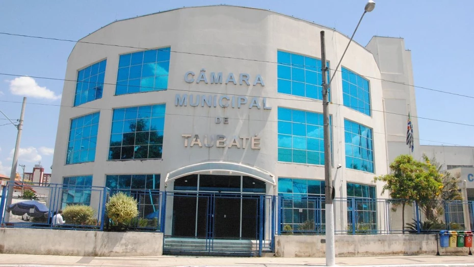 70 candidaturas à Câmara são barradas pela Justiça 70 candidaturas à Câmara são barradas pela Justiça