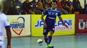 Futsal Taubaté goleia São José e encaminha classificação 