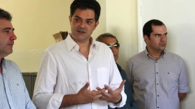 Recurso de Ortiz Junior é adiado com placar desfavorável ao tucano
