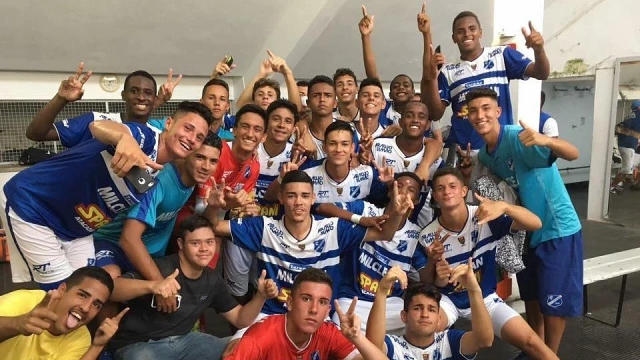 Burrinho elimina Corinthians e faz história no Paulista Sub17