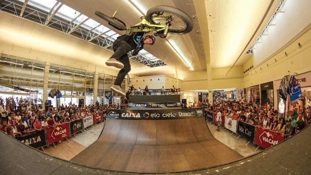 Shopping de Taubaté recebe grande final do BMX Super Spine Tour