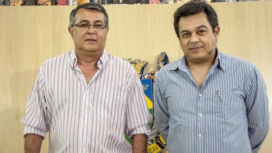 Professores são homenageados no dia do cientista Professores são homenageados no dia do cientista