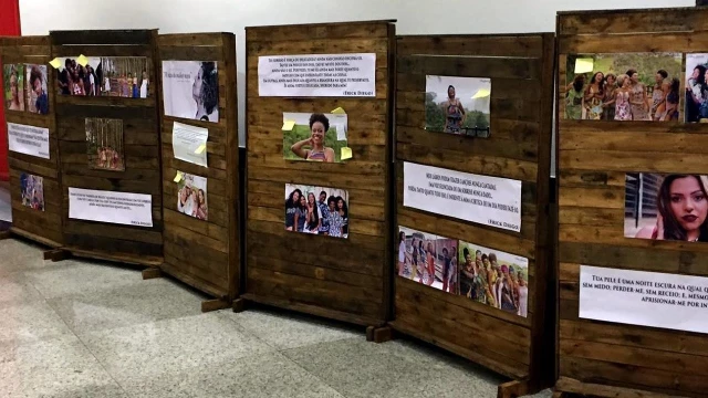 Exposição que ressalta beleza da mulher negra é destaque em shopping