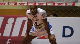 Vôlei Taubaté recebe Montes Claros-MG pela Superliga