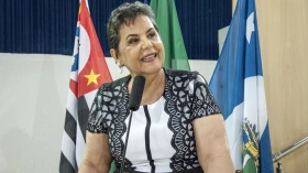 Câmara concede título de cidadã taubateana a Conceição Molinaro