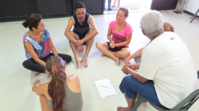 Teatro entre diferentes gerações é atração no próximo mês no Sesc