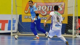 Futsal Taubaté anuncia renovação de sete atletas para 2017