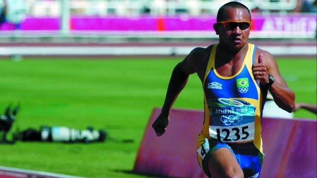 Medalhista olímpico é atração em atividade esportiva no Sesc
