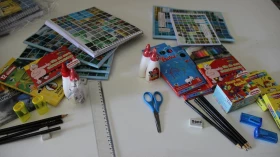 Prefeitura realiza entrega dos kits escolares para alunos da rede municipal