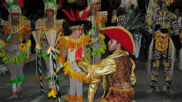 Unidos do Parque Aeroporto exalta maracatu na volta ao Grupo Especial