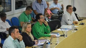Vereadores aprovam moção de repúdio contra reforma do ensino médio