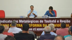 Em reunião, Metalúrgicos manifestam contra a reforma da previdência