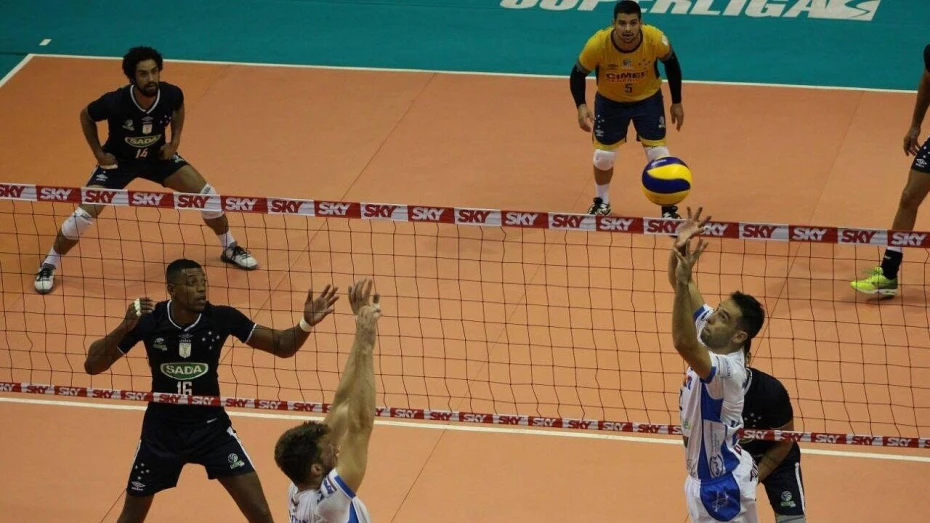 Taubaté coloca fim na invencibilidade do Cruzeiro na Superliga Masculina Taubaté coloca fim na invencibilidade do Cruzeiro na Superliga Masculina